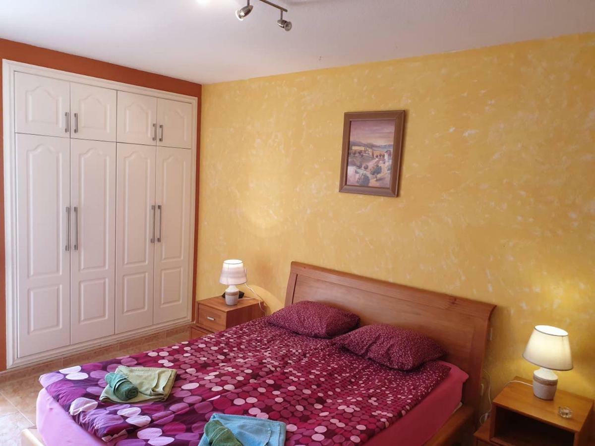 Villa Roque Del Conde With Private Pool, Terrace With Fantastic Sea Views, Wifi, Garden, Garage Adeje Eksteriør billede