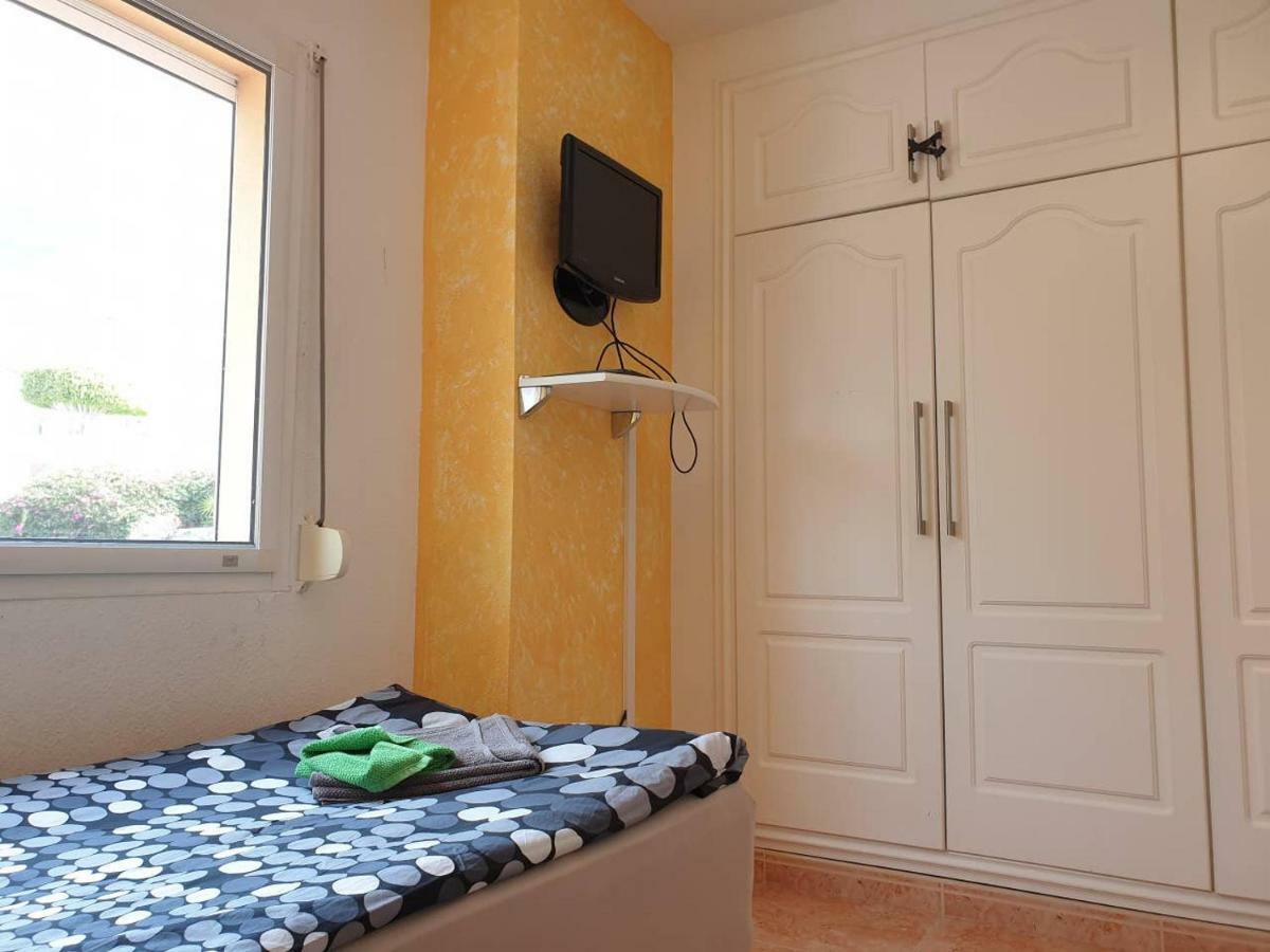 Villa Roque Del Conde With Private Pool, Terrace With Fantastic Sea Views, Wifi, Garden, Garage Adeje Eksteriør billede
