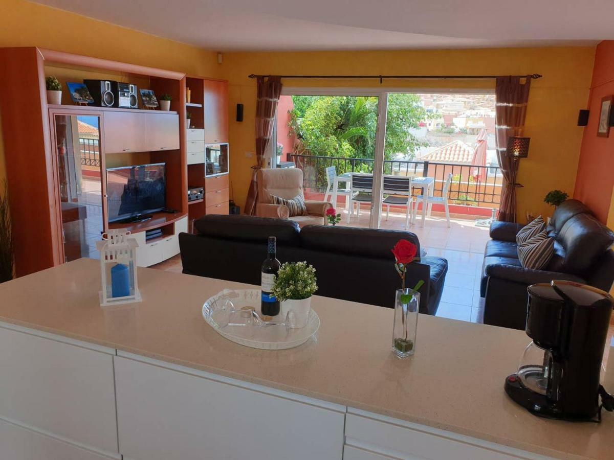 Villa Roque Del Conde With Private Pool, Terrace With Fantastic Sea Views, Wifi, Garden, Garage Adeje Eksteriør billede
