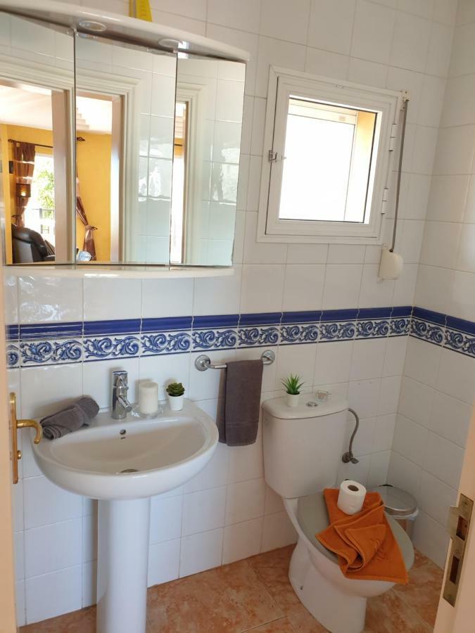 Villa Roque Del Conde With Private Pool, Terrace With Fantastic Sea Views, Wifi, Garden, Garage Adeje Eksteriør billede